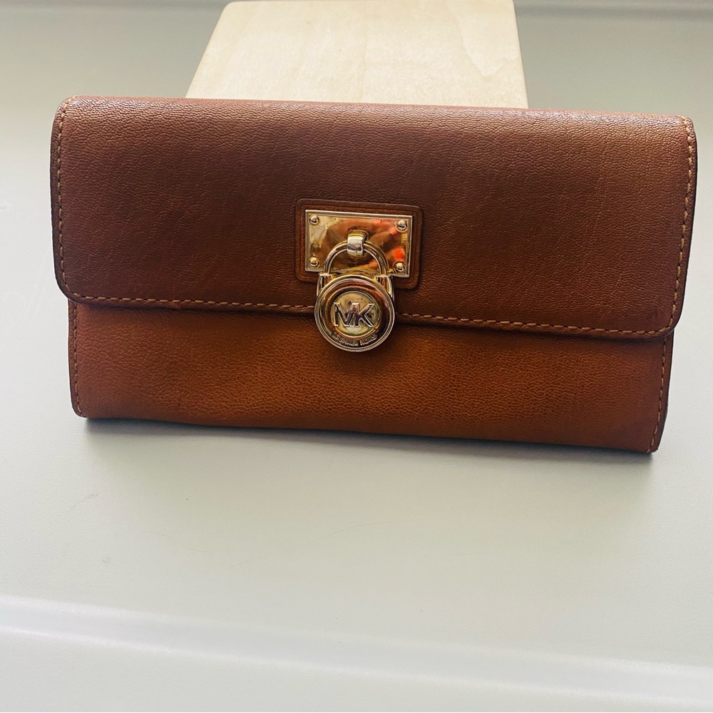 Michael kors leather wallet